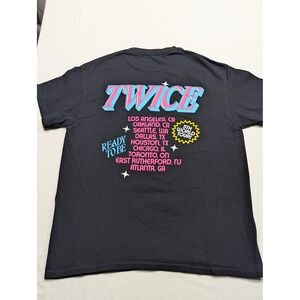 Official Concert Twice 5th World Tour Ready To Be Merchandise Medium K-Pop Tee